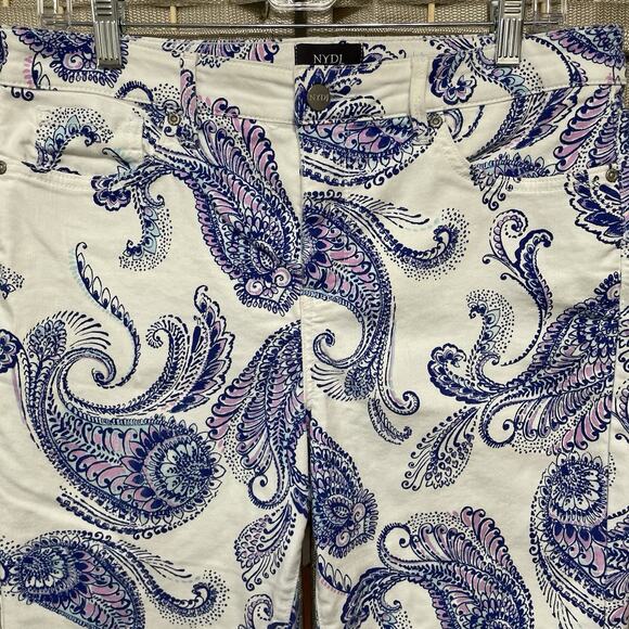 NYDJ for Chicos SLIM CROP Jeans Size 12 White Purple Paisley Lift Tuck Slimming - Picture 3 of 11